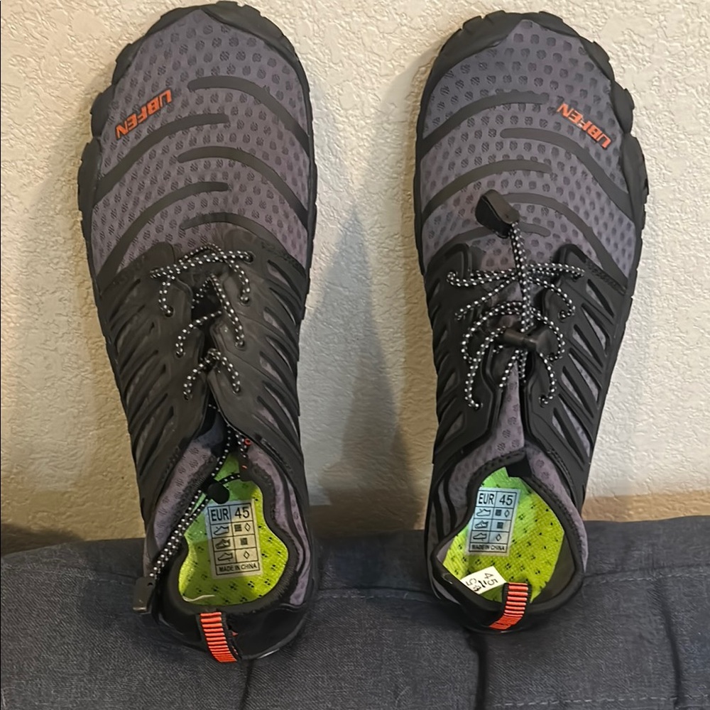 UBFEN water shoes. Walking co for table Aquatics easy dry new no box